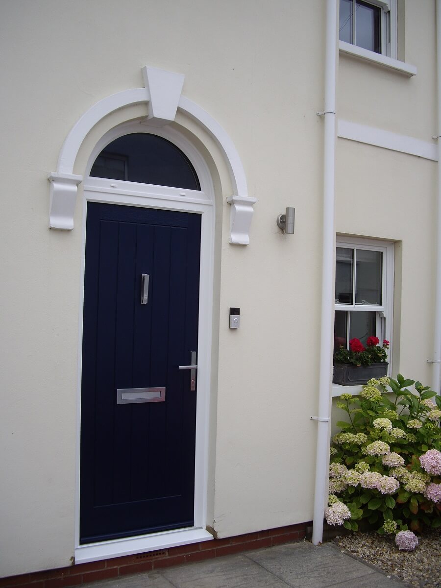 Endurance door with arched top light